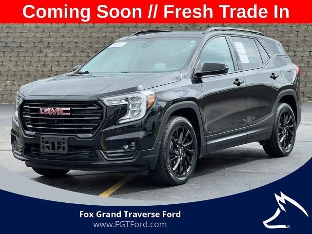 2023 GMC Terrain SLT