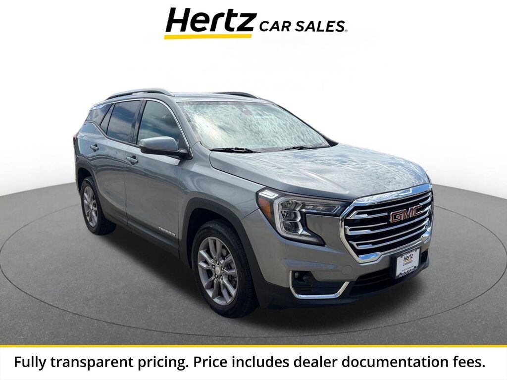 2024 GMC Terrain SLT — photo 1 of 4