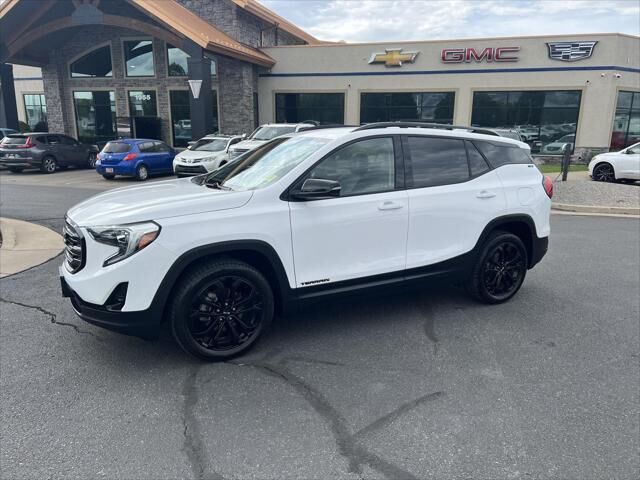 2020 GMC Terrain SLT — photo 1 of 13