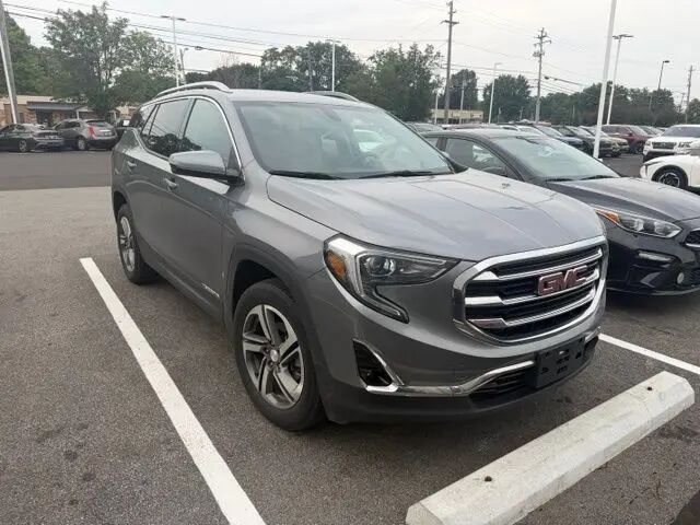 2019 GMC Terrain SLT — photo 1 of 4