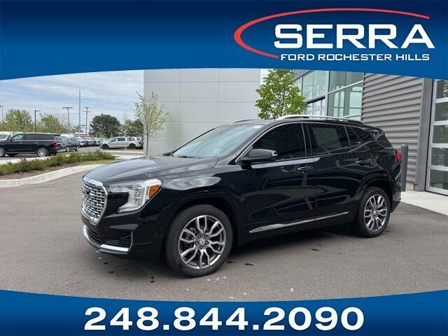 2023 GMC Terrain Denali