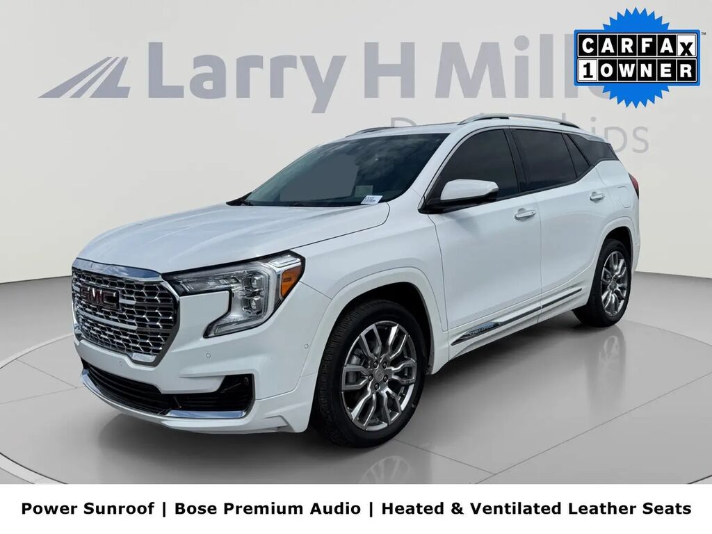 2024 GMC Terrain Denali — photo 1 of 13