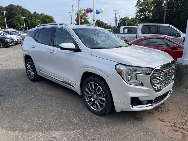 2024 GMC Terrain Denali