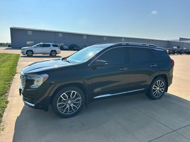 2022 GMC Terrain Denali
