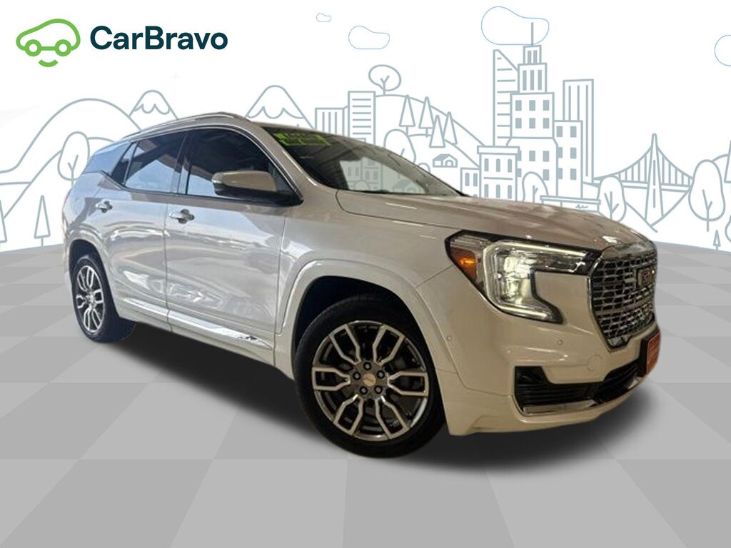 2022 GMC Terrain Denali — photo 1 of 6