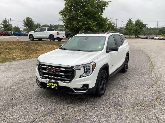 2023 GMC Terrain AT4