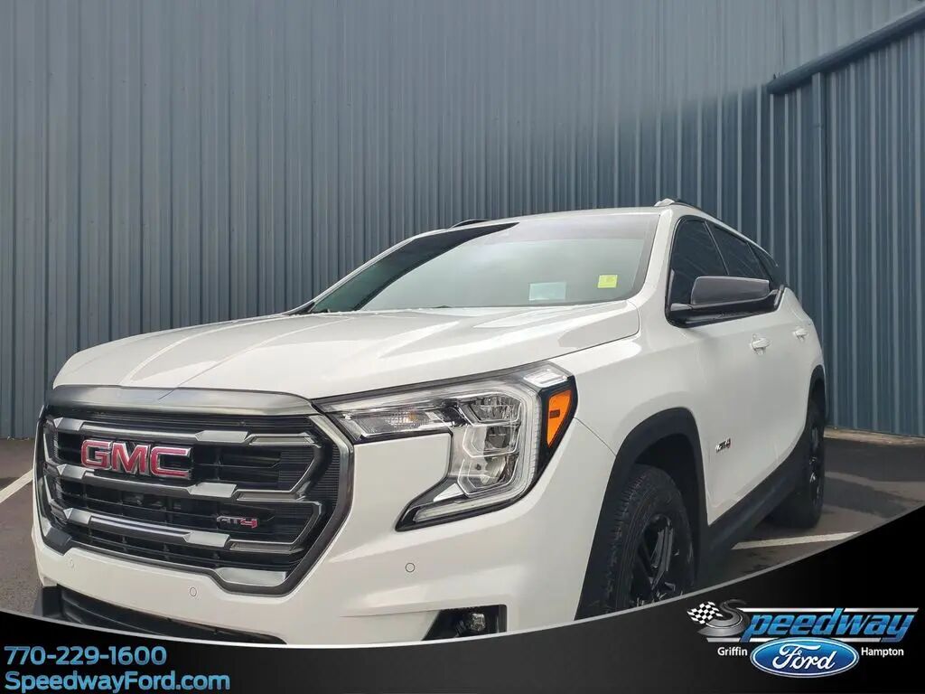2023 GMC Terrain AT4 — photo 1 of 13