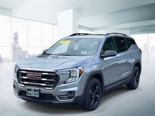 2023 GMC Terrain AT4 — photo 1 of 13