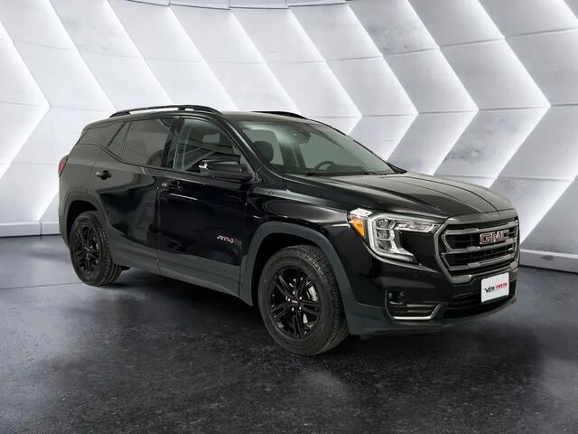 2024 GMC Terrain AT4
