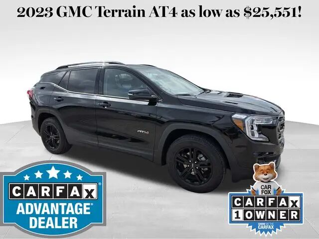 2023 GMC Terrain AT4 — photo 1 of 13