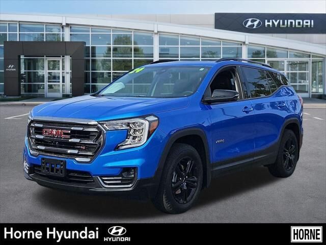2024 GMC Terrain AT4
