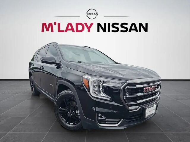 2023 GMC Terrain AT4
