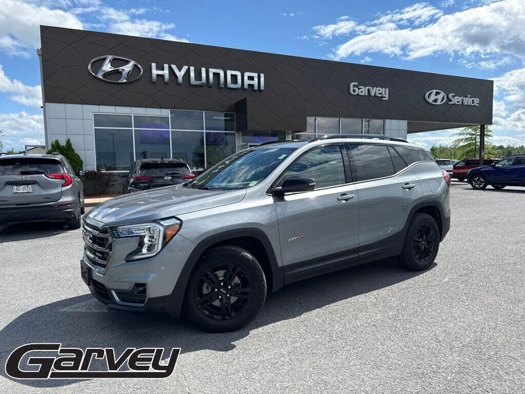 2023 GMC Terrain AT4