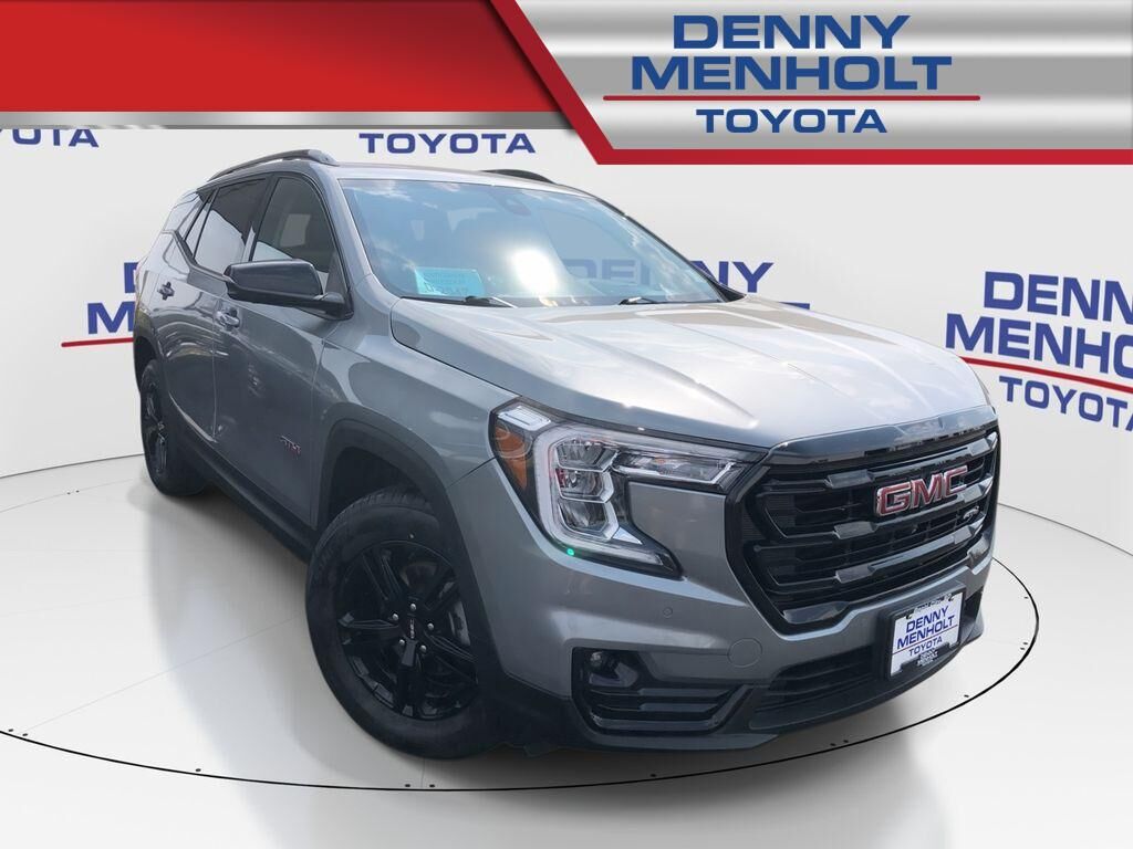 2024 GMC Terrain — photo 1 of 13