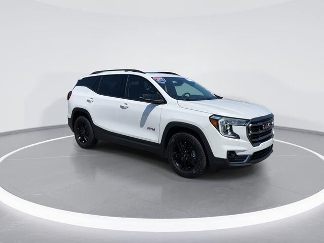 2022 GMC Terrain AT4