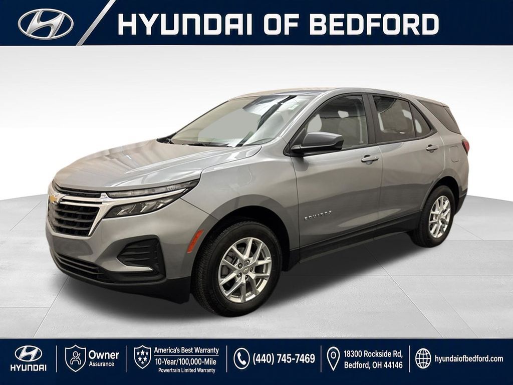 2023 Chevrolet Equinox LS — photo 1 of 11