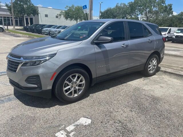 2023 Chevrolet Equinox LS