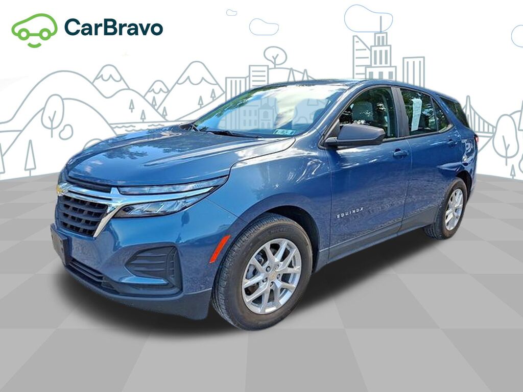 2024 Chevrolet Equinox LS — photo 1 of 6