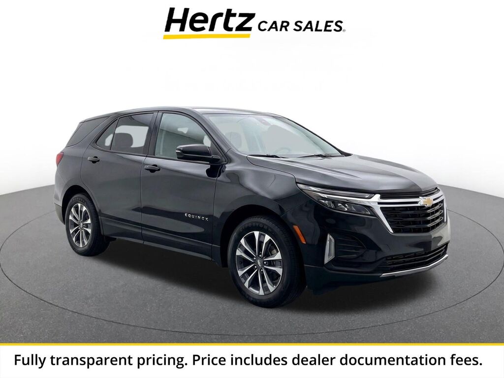 2025 Chevrolet Equinox FWD LT — photo 1 of 8