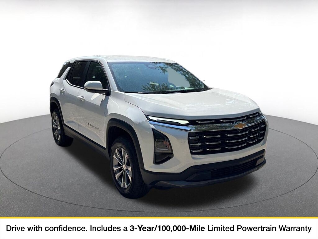 2025 Chevrolet Equinox FWD LT — photo 1 of 11