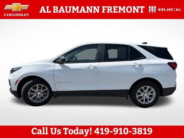 2023 Chevrolet Equinox LS