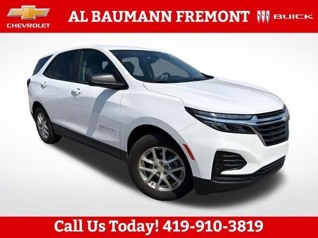 2023 Chevrolet Equinox LS