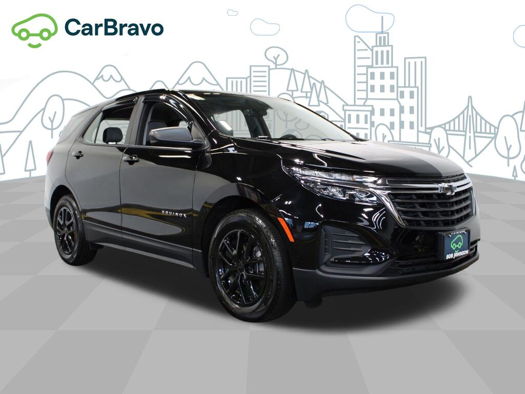 2024 Chevrolet Equinox LS — photo 1 of 7