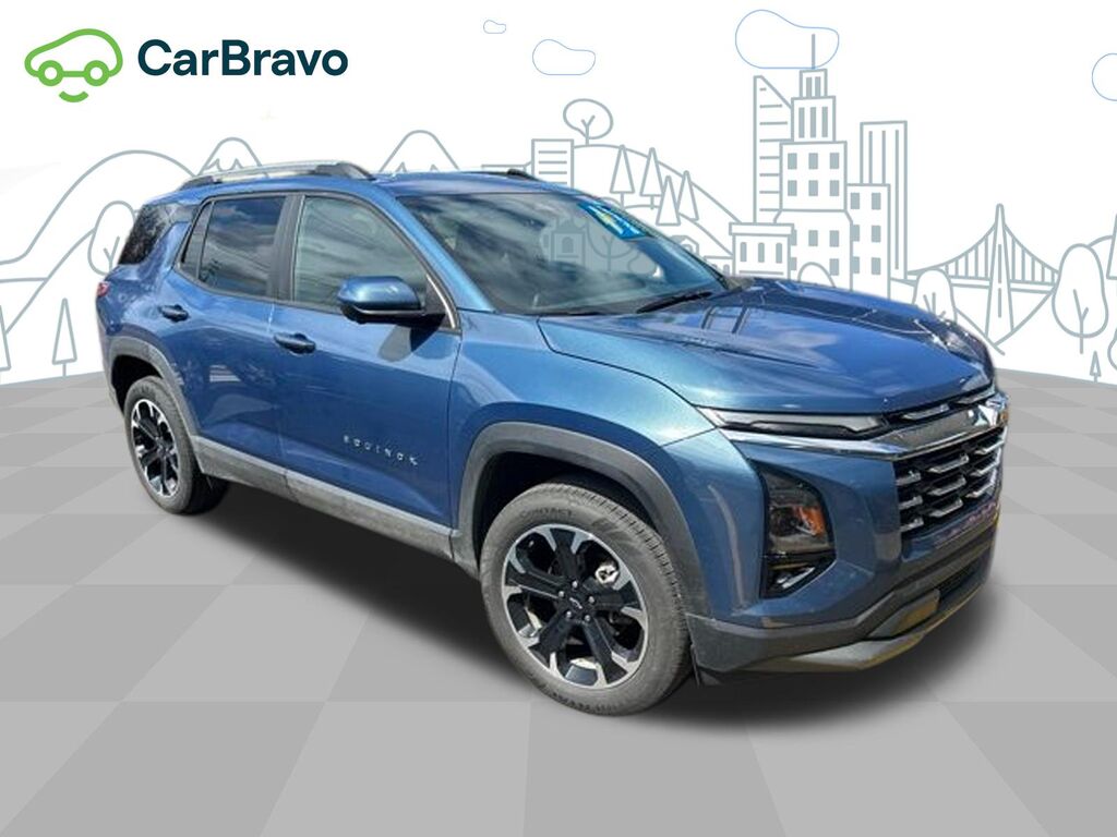 2025 Chevrolet Equinox LT — photo 1 of 6