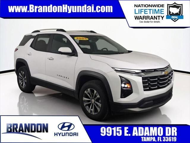 2025 Chevrolet Equinox LT — photo 1 of 13