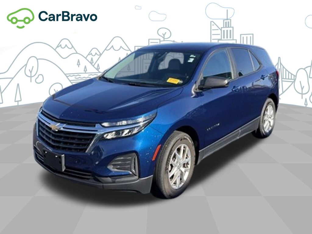 2023 Chevrolet Equinox LS — photo 1 of 7