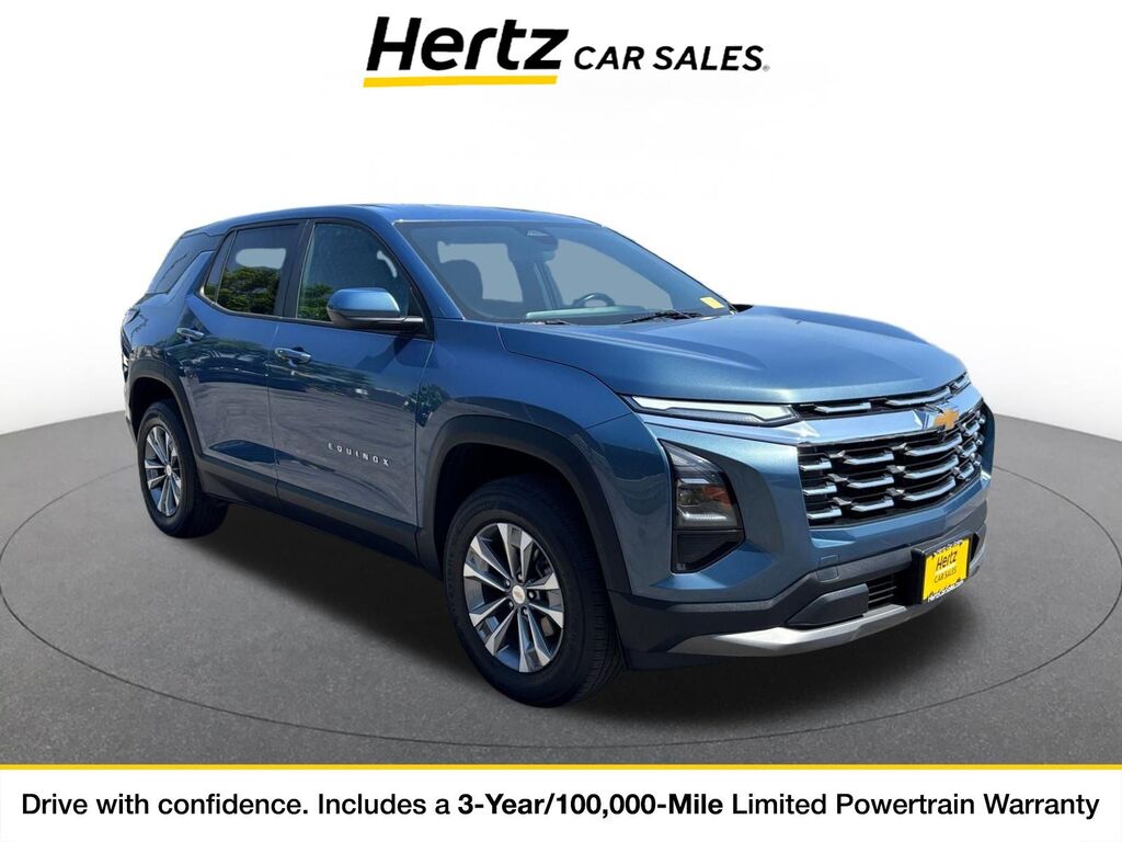 2025 Chevrolet Equinox FWD LT — photo 1 of 11