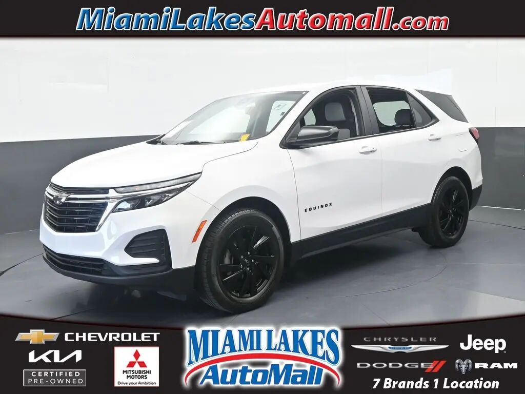 2024 Chevrolet Equinox LS — photo 1 of 13