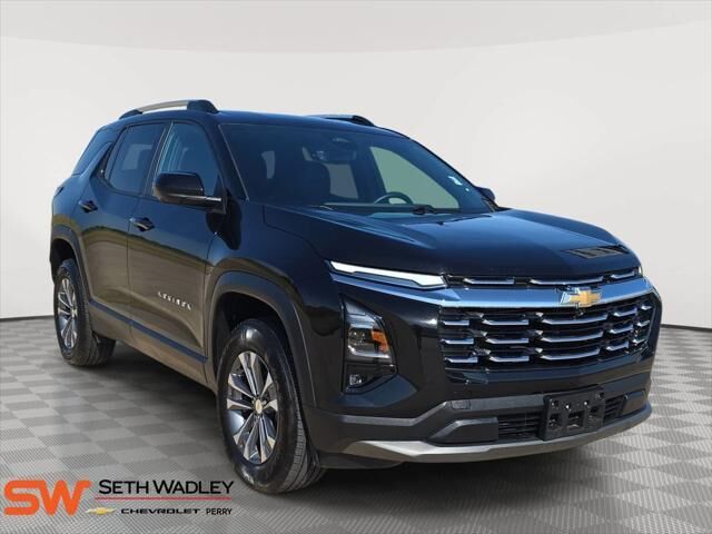 2025 Chevrolet Equinox LT — photo 1 of 13
