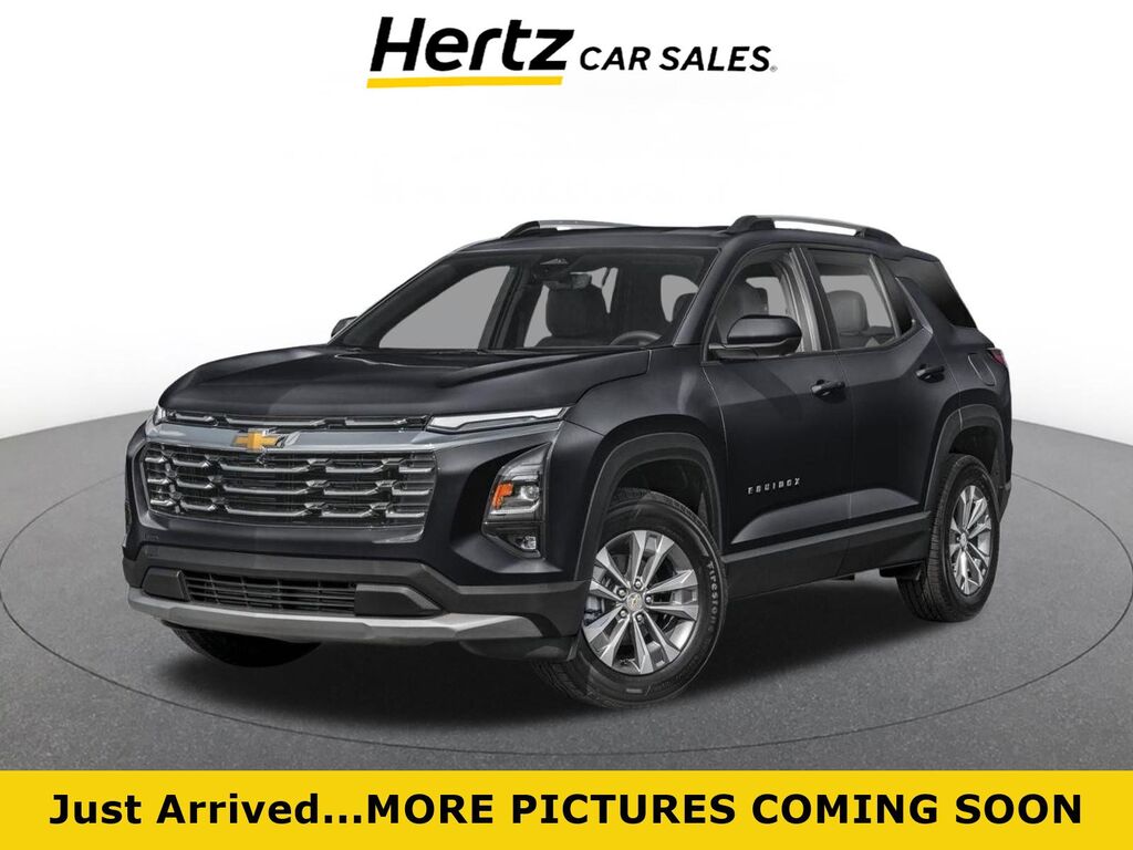 2025 Chevrolet Equinox FWD LT — photo 1 of 1