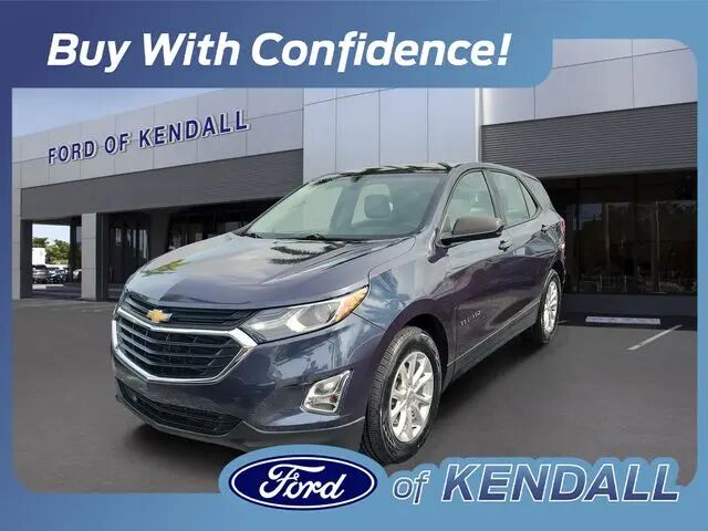 2019 Chevrolet Equinox LS — photo 1 of 13