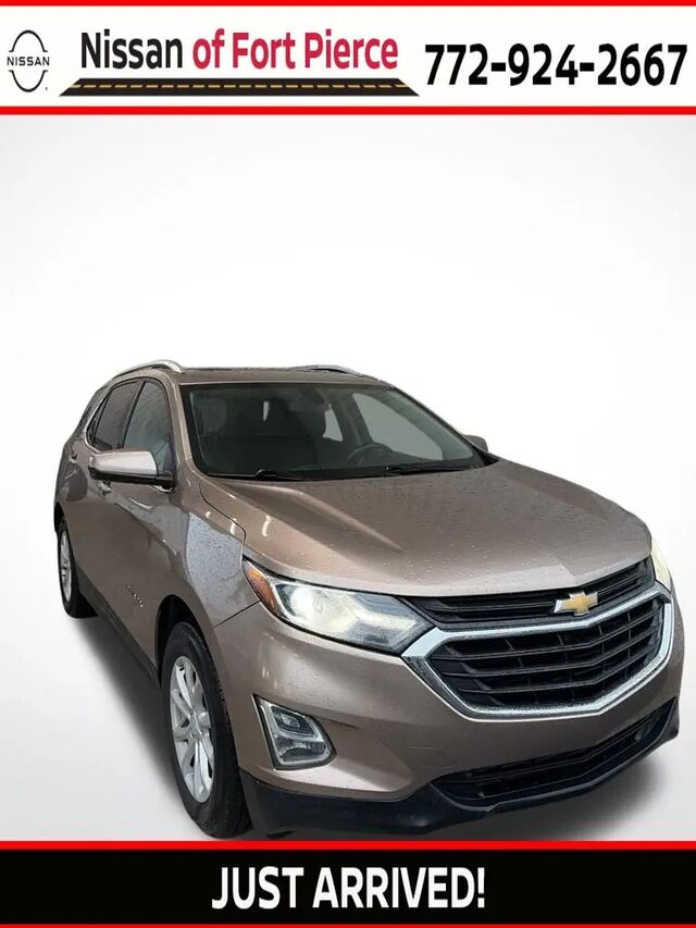 2018 Chevrolet Equinox LT — photo 1 of 13
