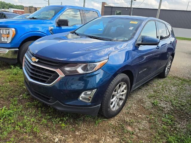 2020 Chevrolet Equinox LT — photo 1 of 2
