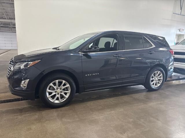 2018 Chevrolet Equinox LT — photo 1 of 13