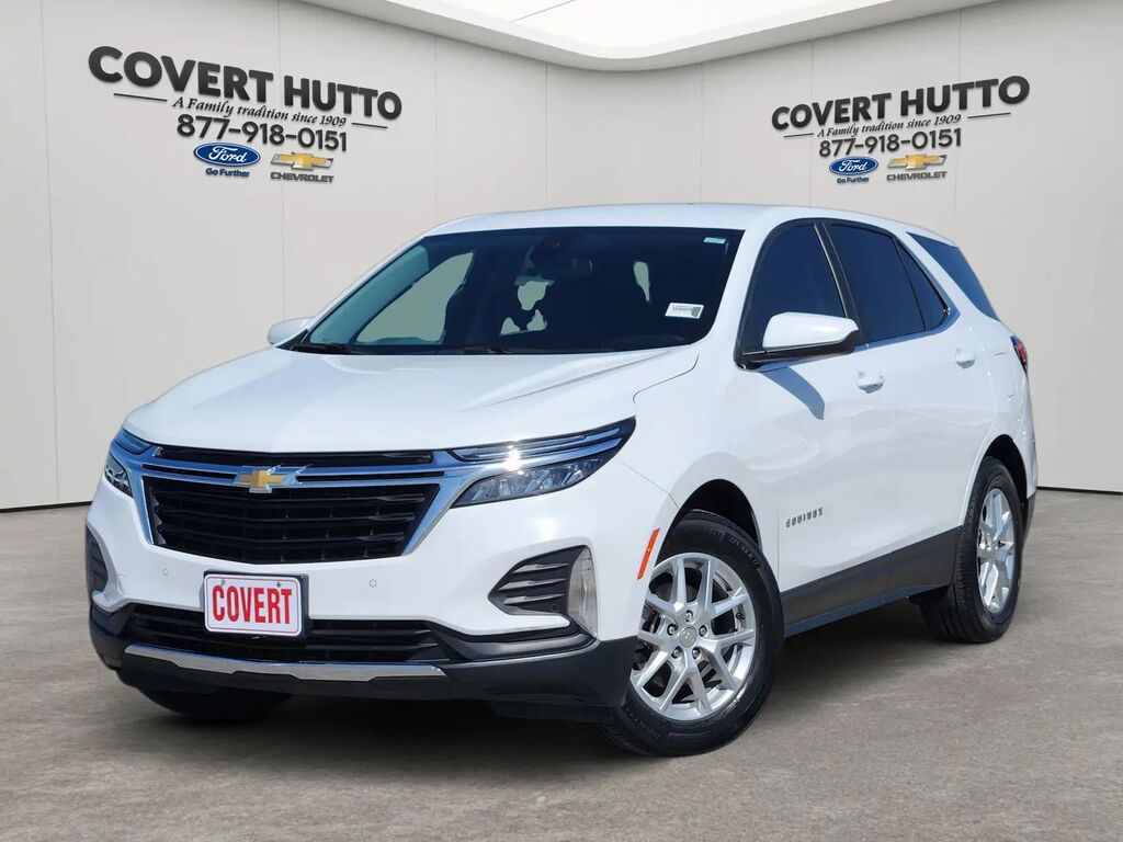 2023 Chevrolet Equinox LT — photo 1 of 16