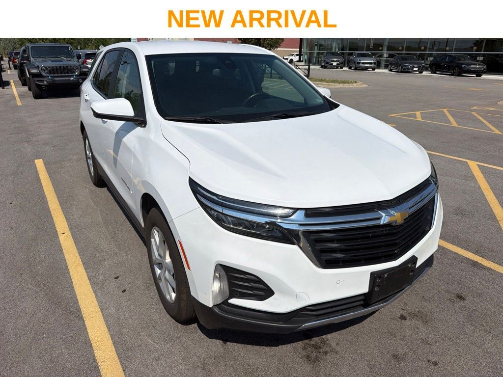 2024 Chevrolet Equinox LT — photo 1 of 13