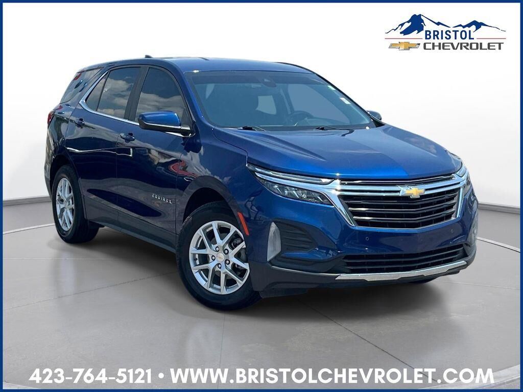 2023 Chevrolet Equinox LT — photo 1 of 12