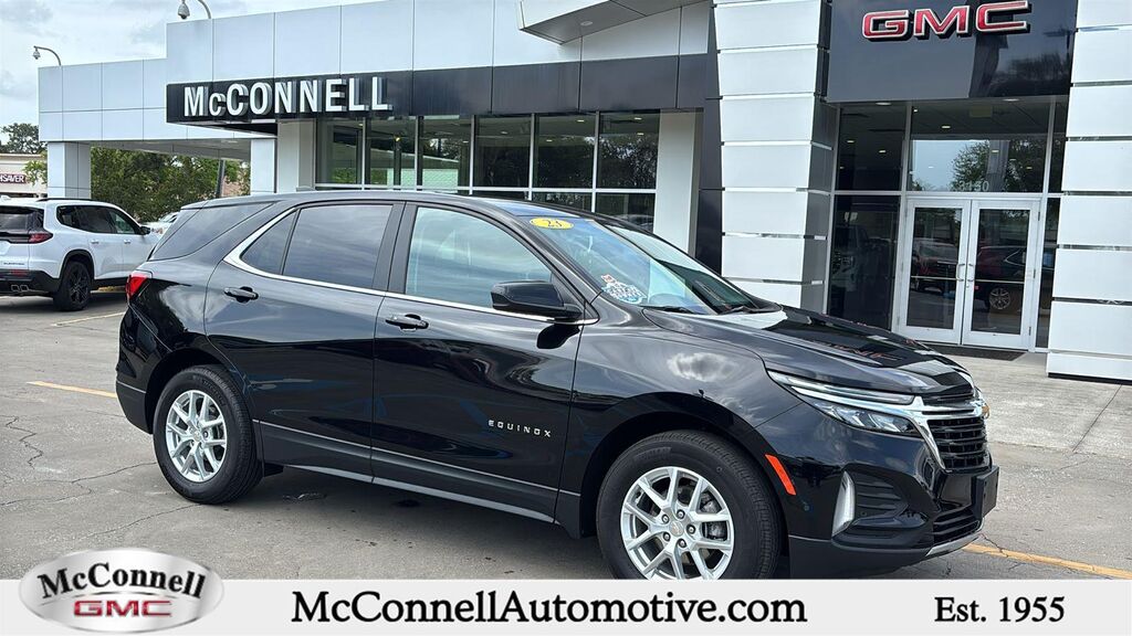 2023 Chevrolet Equinox LT — photo 1 of 26