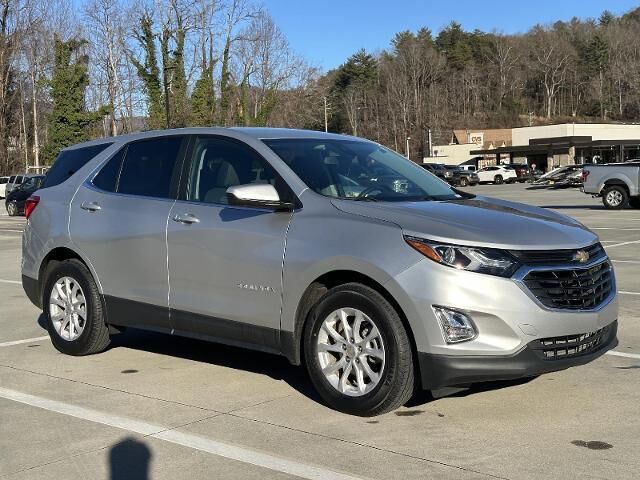 2021 Chevrolet Equinox LT — photo 1 of 13
