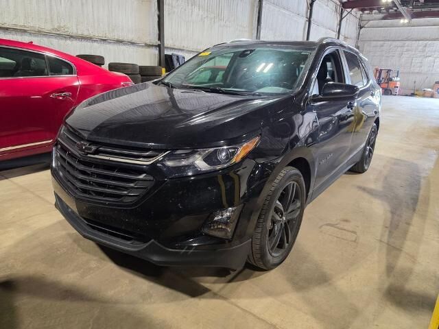 2021 Chevrolet Equinox LT — photo 1 of 12