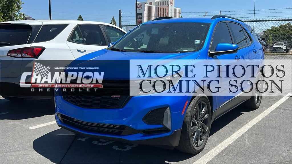 2024 Chevrolet Equinox RS — photo 1 of 3