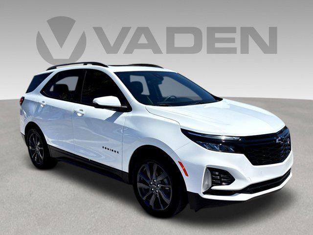 2024 Chevrolet Equinox RS — photo 1 of 13