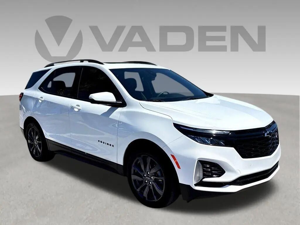 2024 Chevrolet Equinox RS — photo 1 of 13