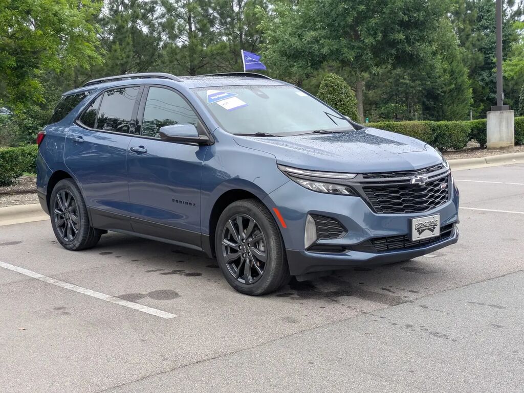 2024 Chevrolet Equinox RS — photo 1 of 13