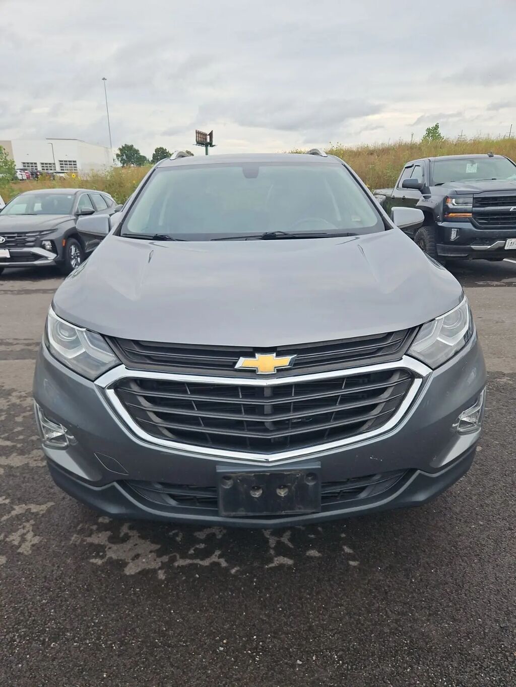 2019 Chevrolet Equinox LT — photo 1 of 3
