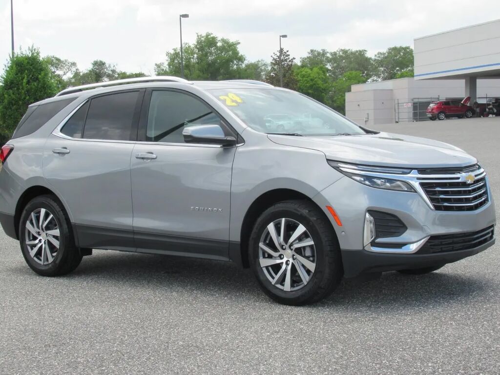 2024 Chevrolet Equinox Premier — photo 1 of 13